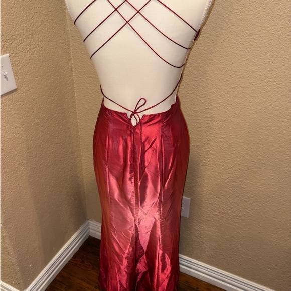 Showtime Collection Backless Red Dress - Picture 6 of 7